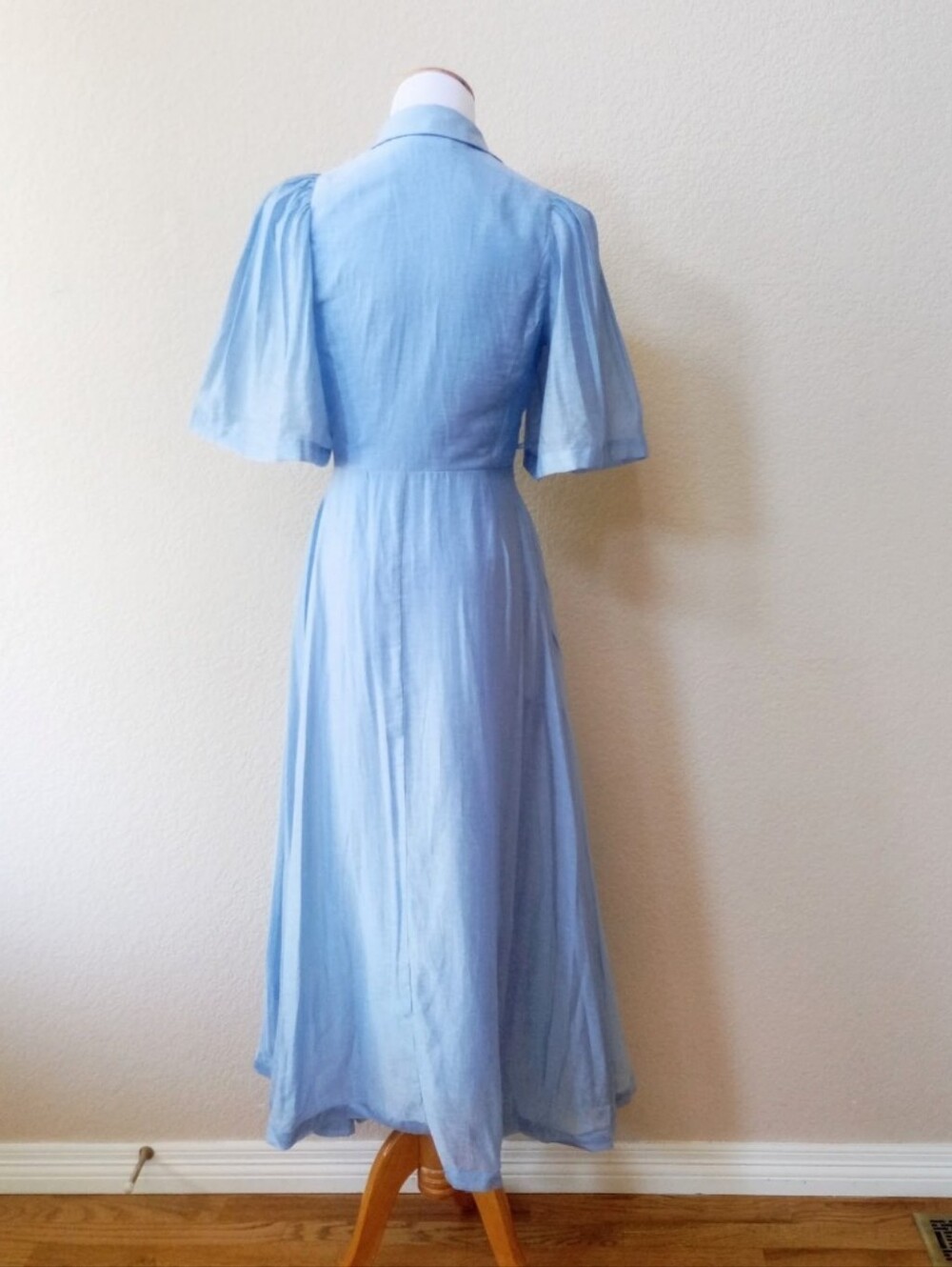 Hyacinth House Cindy powder blue A-line midi shirt dress *missing belt - Picture 6 of 9